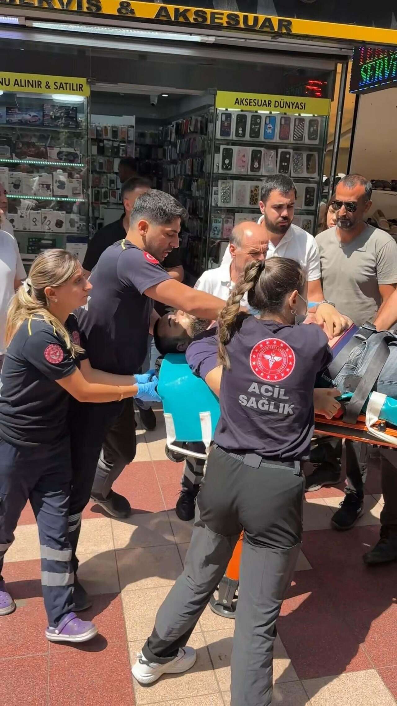 Kanlı saldırının şüphelileri adliyede! 354 polis güvenlik önlemi aldı 5